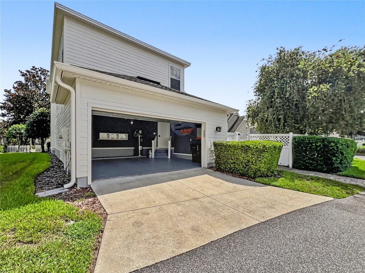 1006 SANDLACE COURT — photo 23 of 53