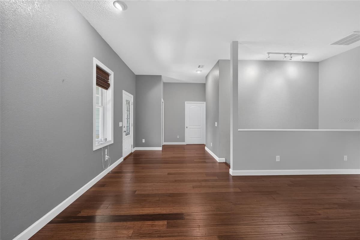 28211 MAGNON DRIVE — photo 14 of 91