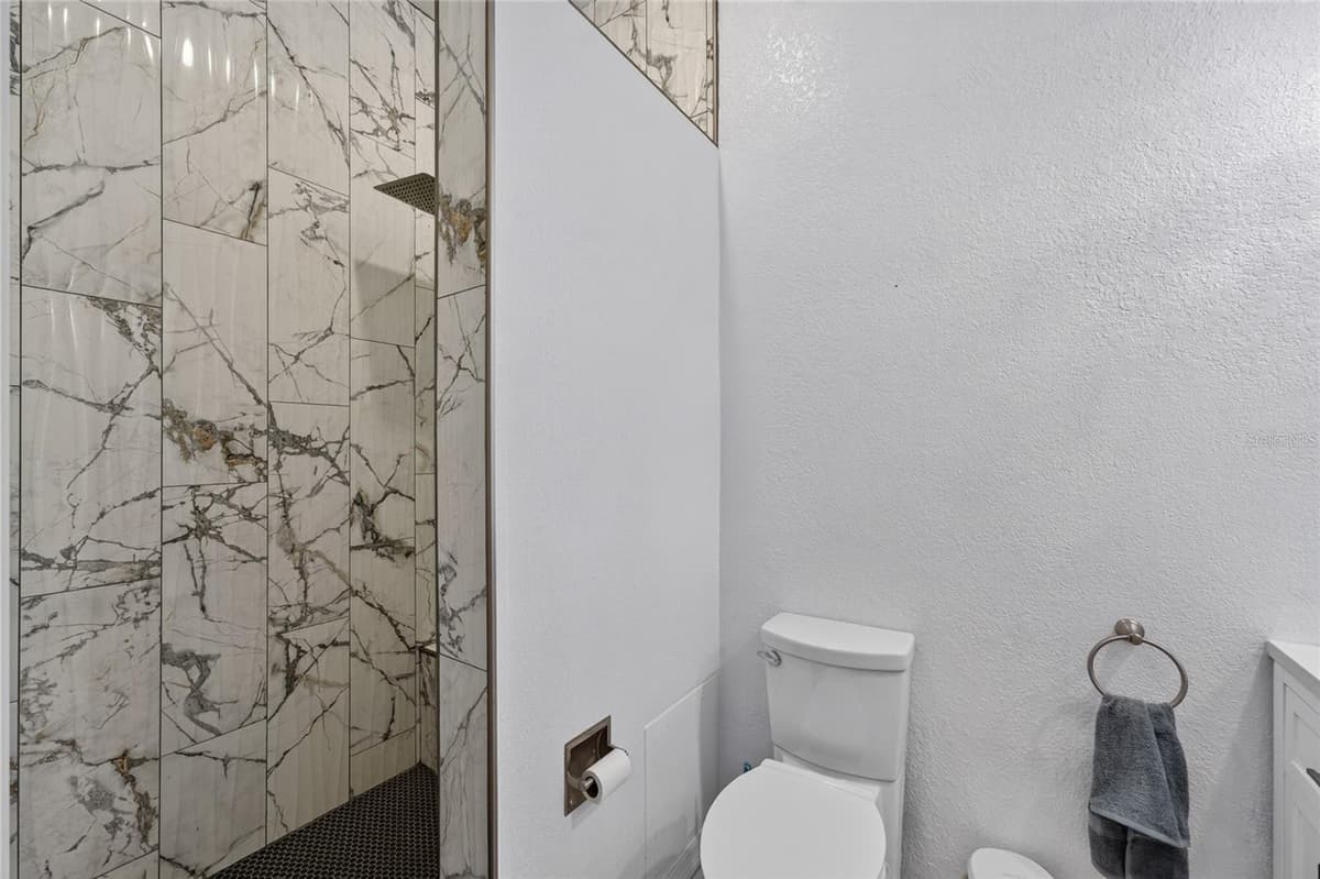 28211 MAGNON DRIVE — photo 38 of 91