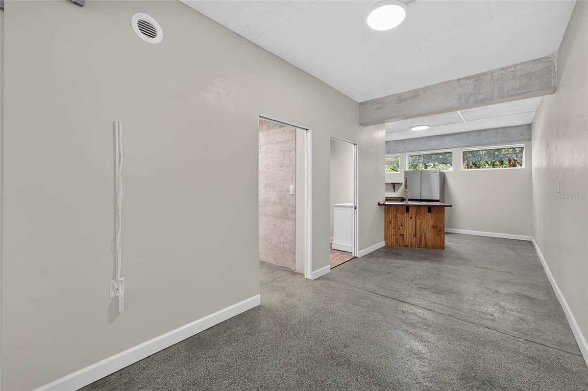 28211 MAGNON DRIVE — photo 44 of 91