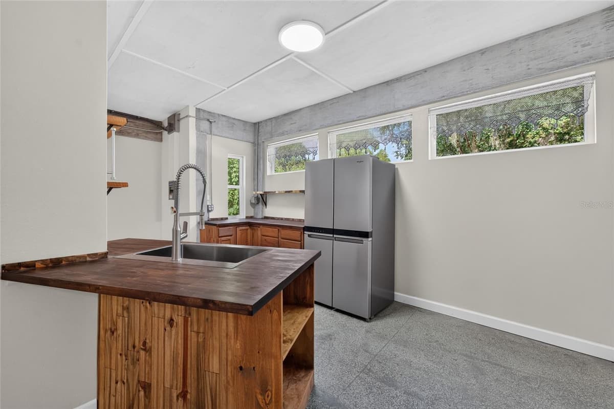 28211 MAGNON DRIVE — photo 47 of 91