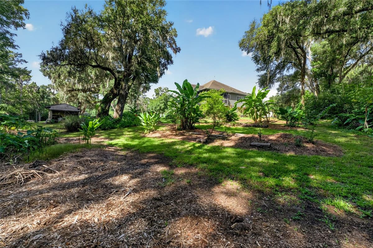 28211 MAGNON DRIVE — photo 57 of 91