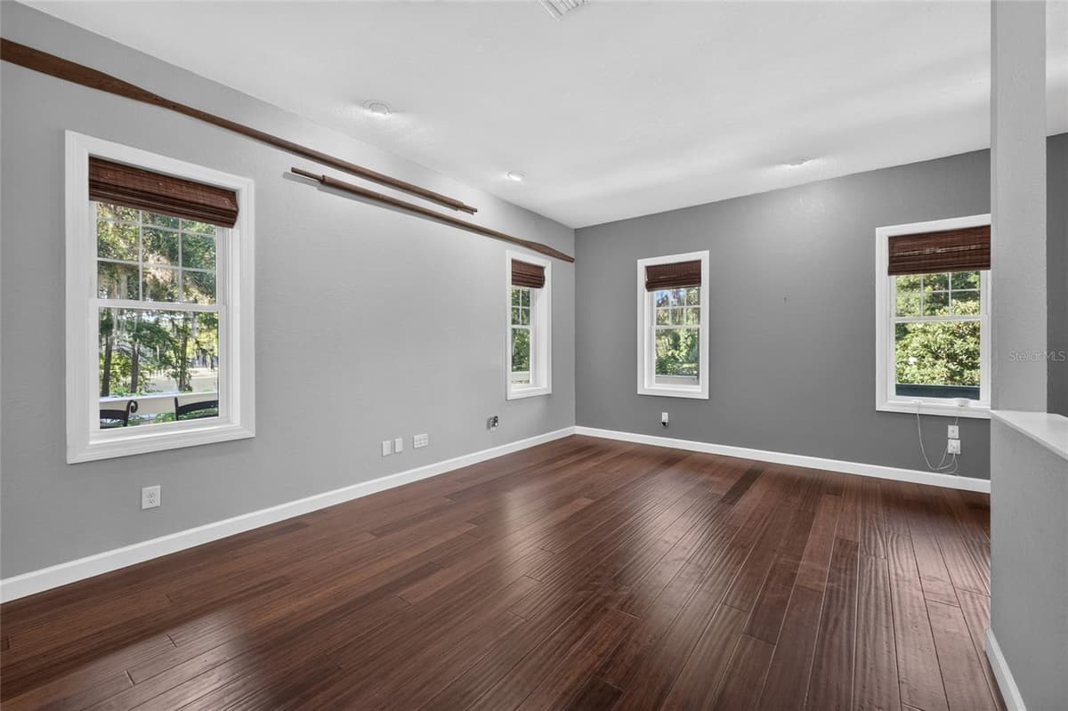 28211 MAGNON DRIVE — photo 19 of 91