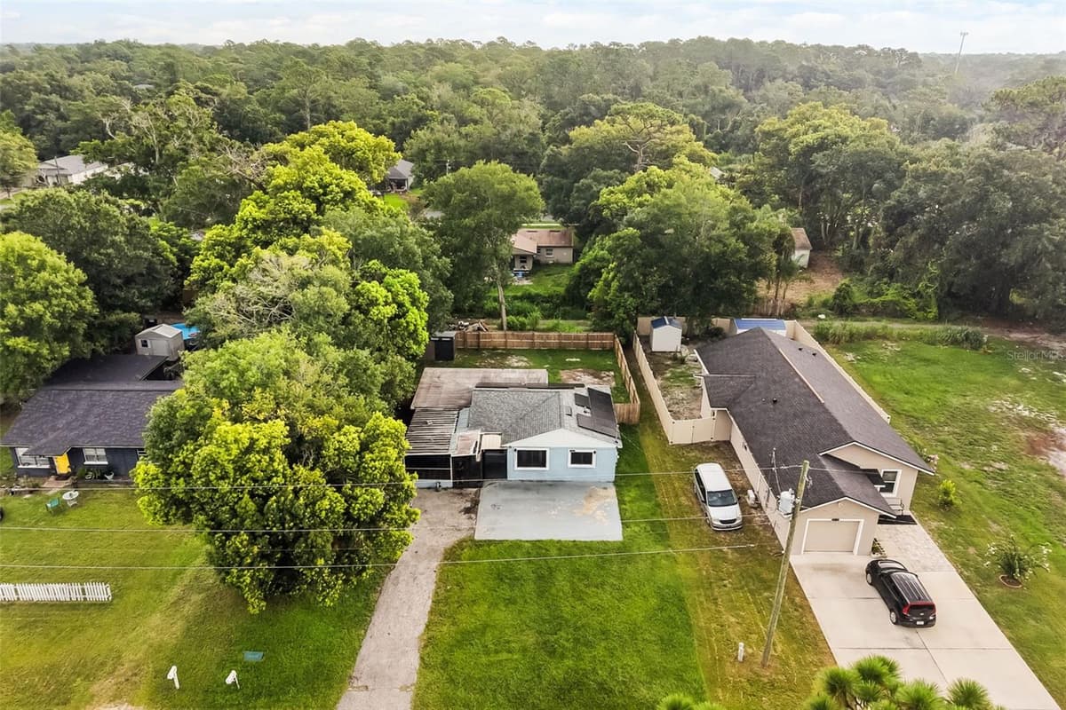 2617 LAUREL AVENUE — photo 15 of 17
