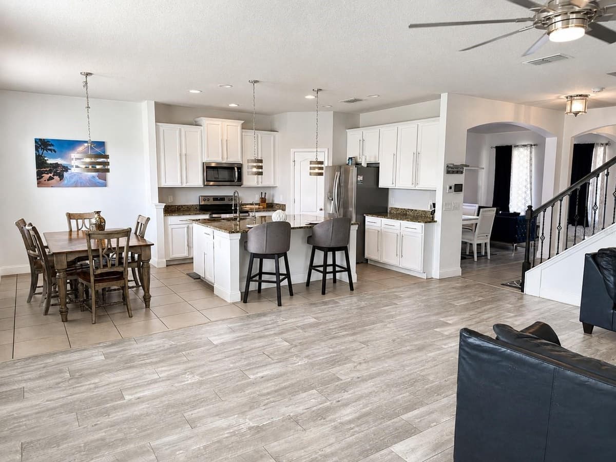 3447 GRETCHEN DRIVE — photo 8 of 59