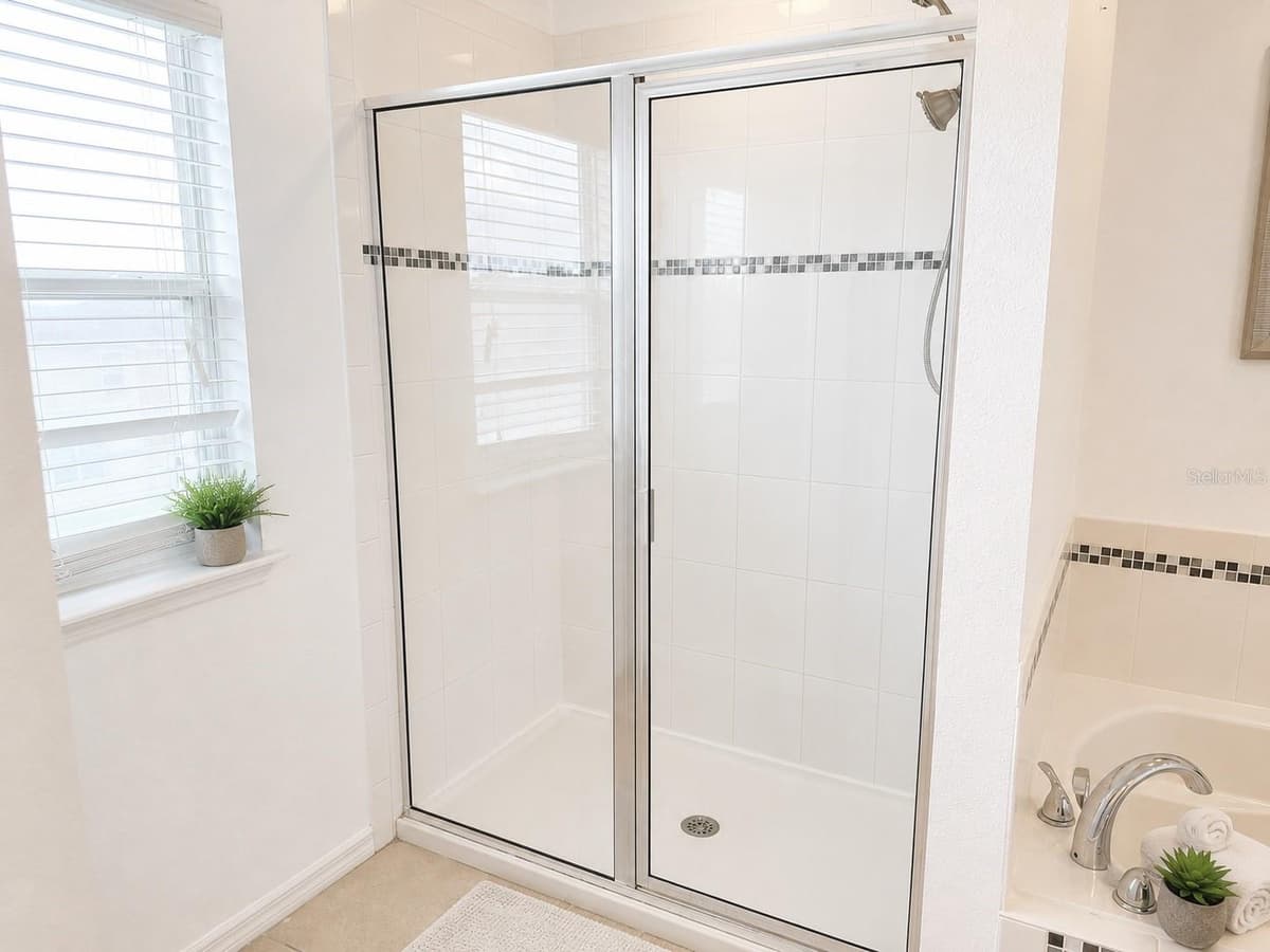 3447 GRETCHEN DRIVE — photo 44 of 59