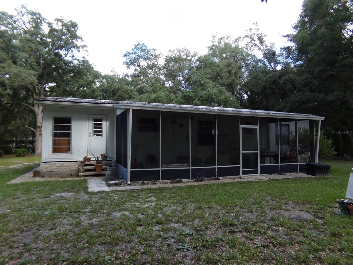 12199 44TH DRIVE — photo 8 of 54