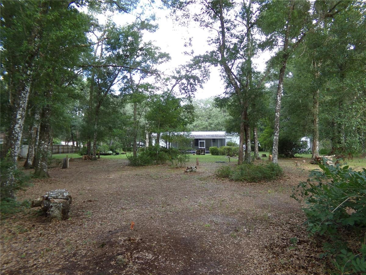 12199 44TH DRIVE — photo 14 of 54