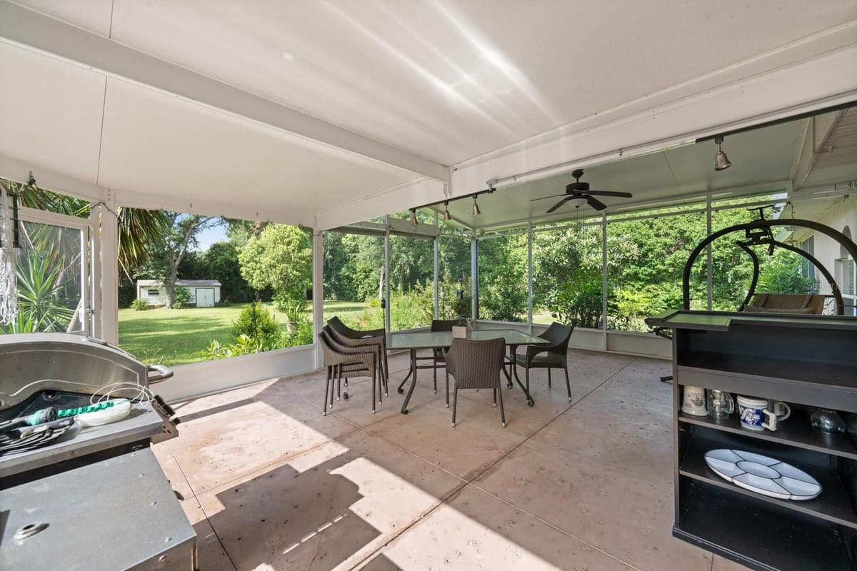 7651 LAKE ANDREA CIRCLE — photo 47 of 76