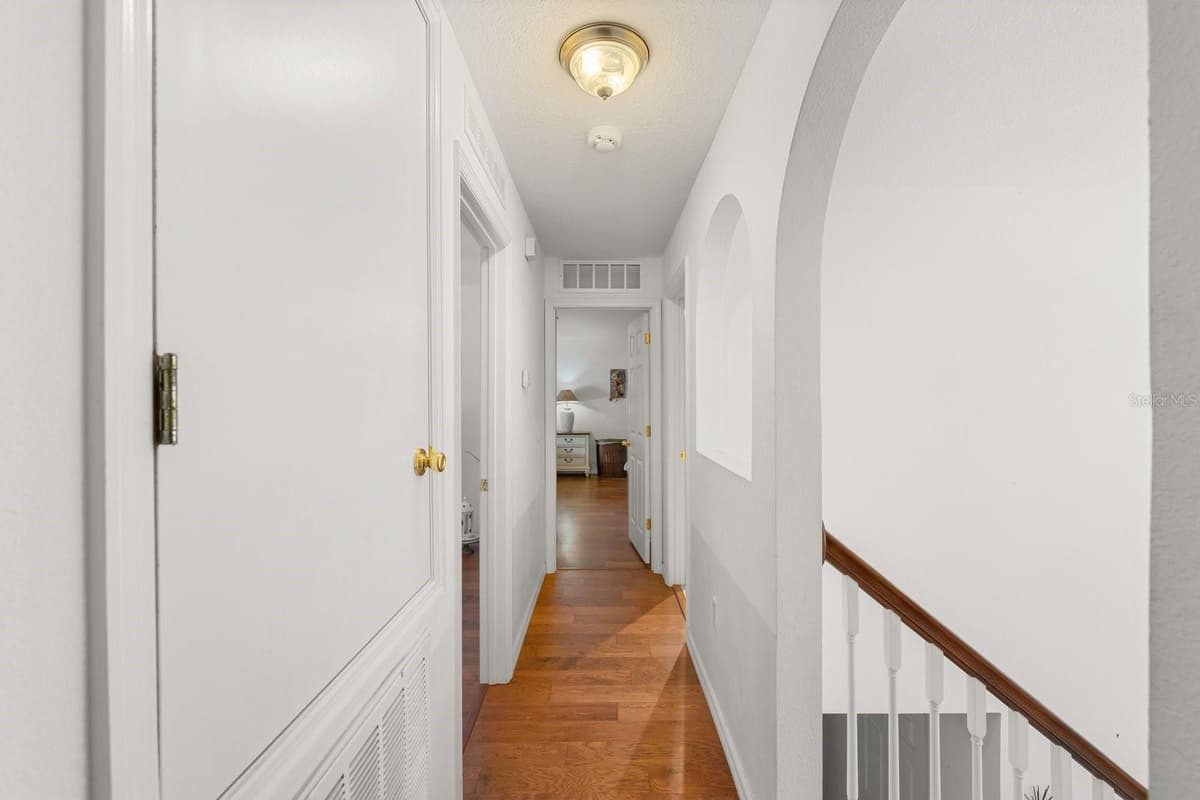 7651 LAKE ANDREA CIRCLE — photo 37 of 76