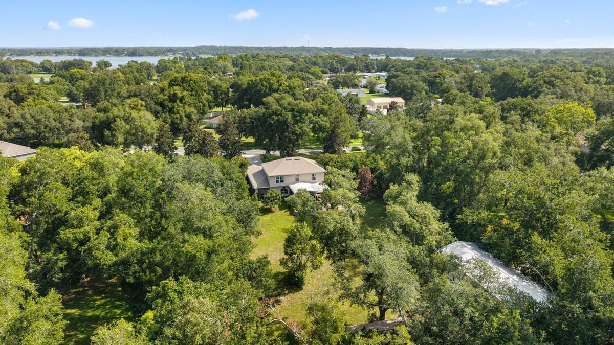 7651 LAKE ANDREA CIRCLE — photo 64 of 76