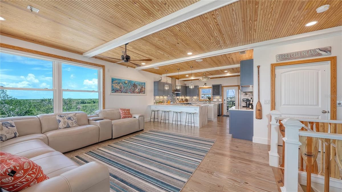 180 HORSESHOE LOOP ROAD — photo 18 of 45