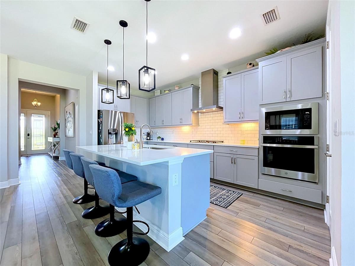 6290 ROADSTEAD COURT — photo 14 of 88