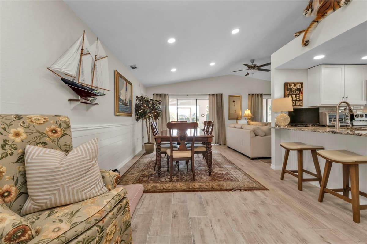 26075 SALONIKA LANE — photo 6 of 37