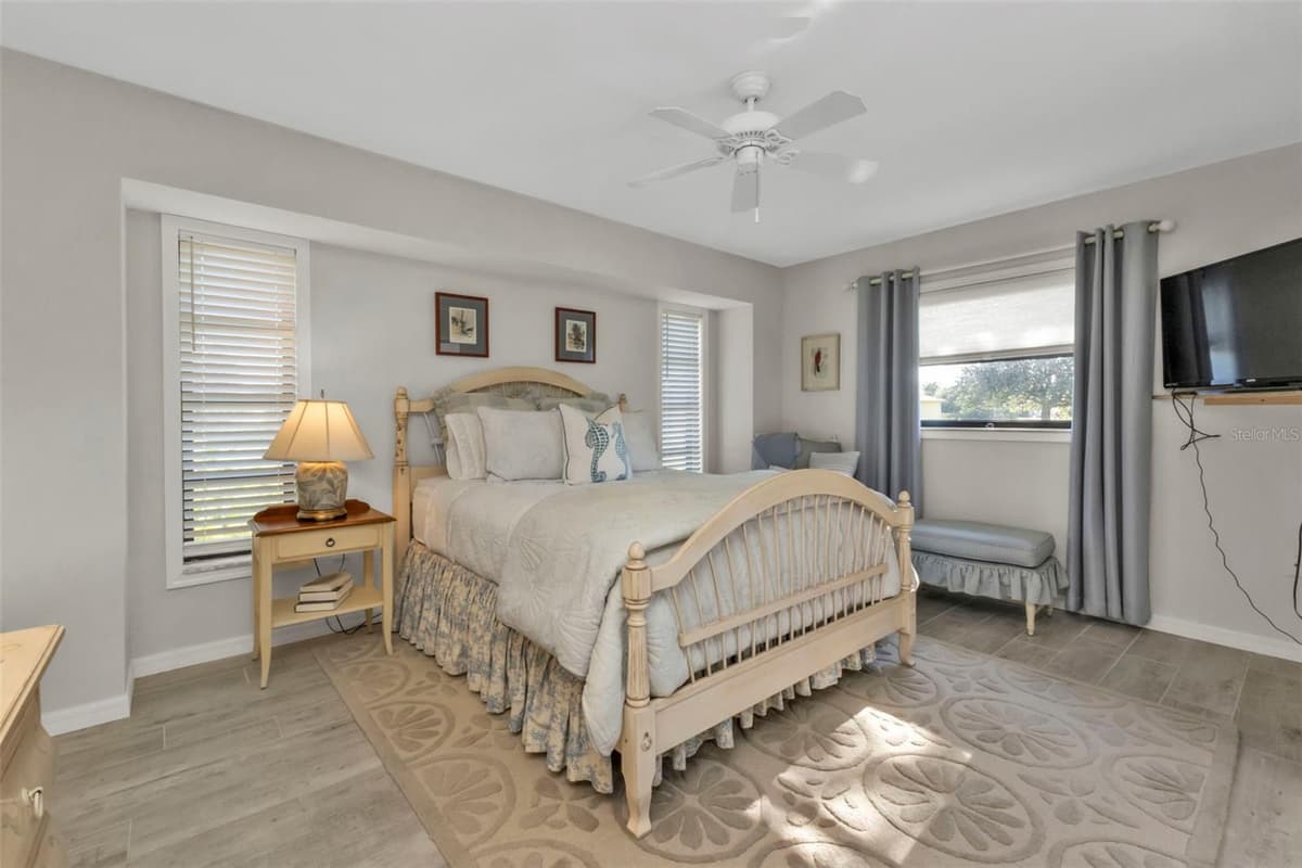 26075 SALONIKA LANE — photo 26 of 37
