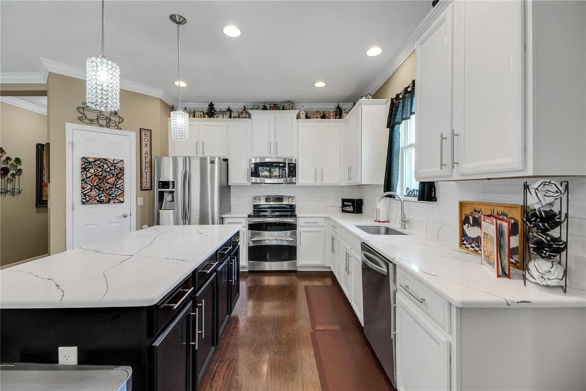 2580 PLUMADORE DRIVE — photo 35 of 74