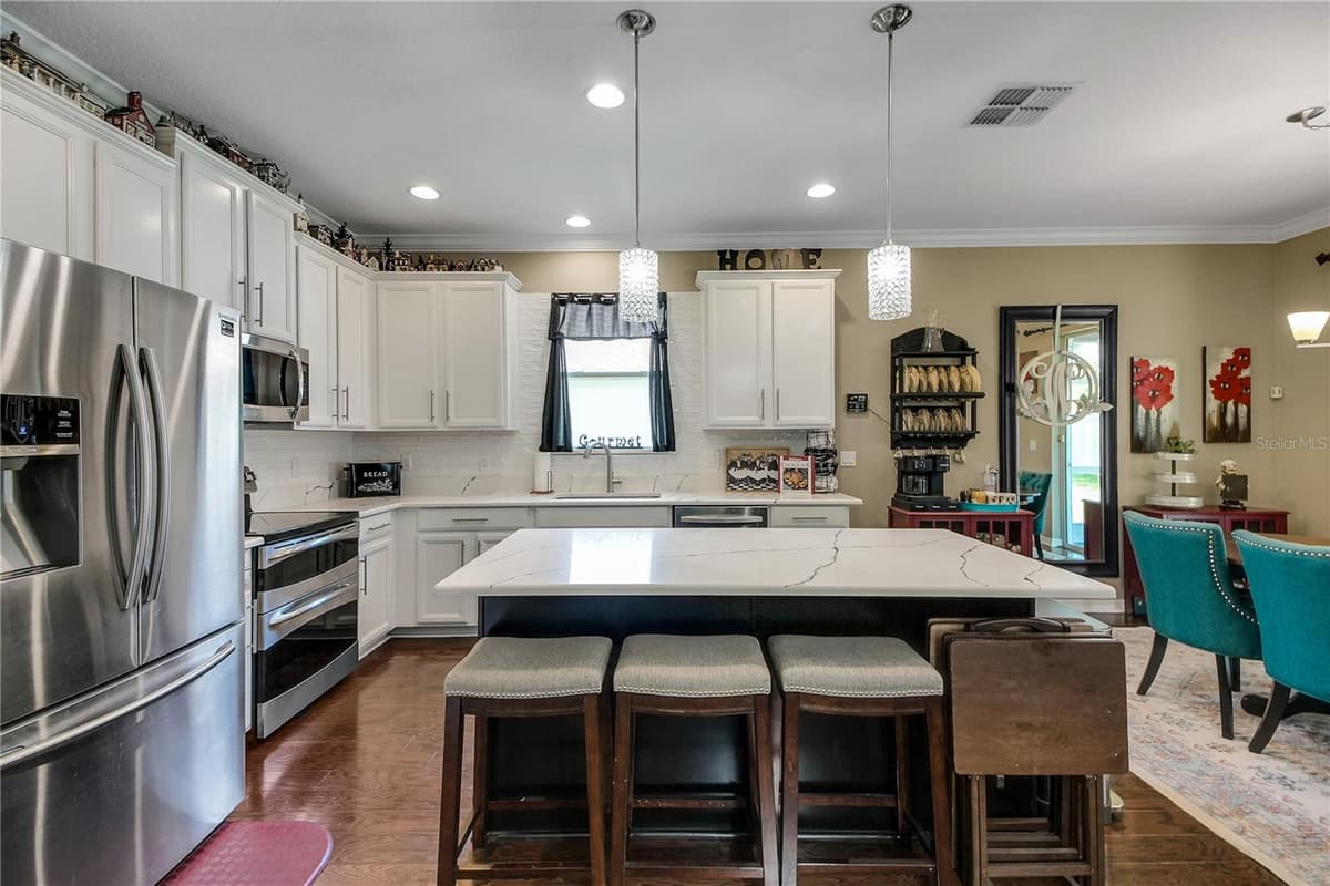 2580 PLUMADORE DRIVE — photo 37 of 74