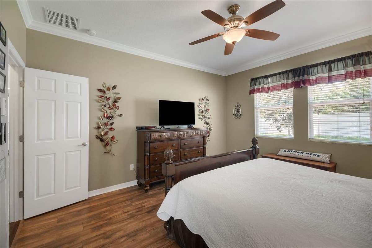 2580 PLUMADORE DRIVE — photo 43 of 74