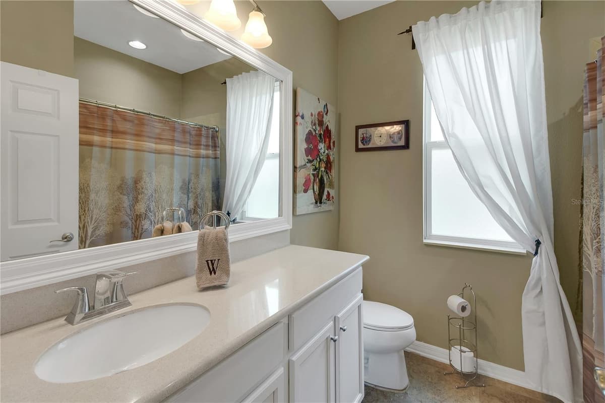 2580 PLUMADORE DRIVE — photo 15 of 74