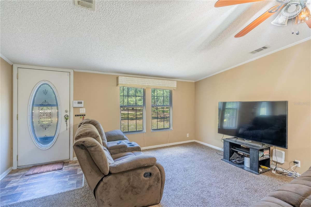 7392 192ND PLACE — photo 7 of 46