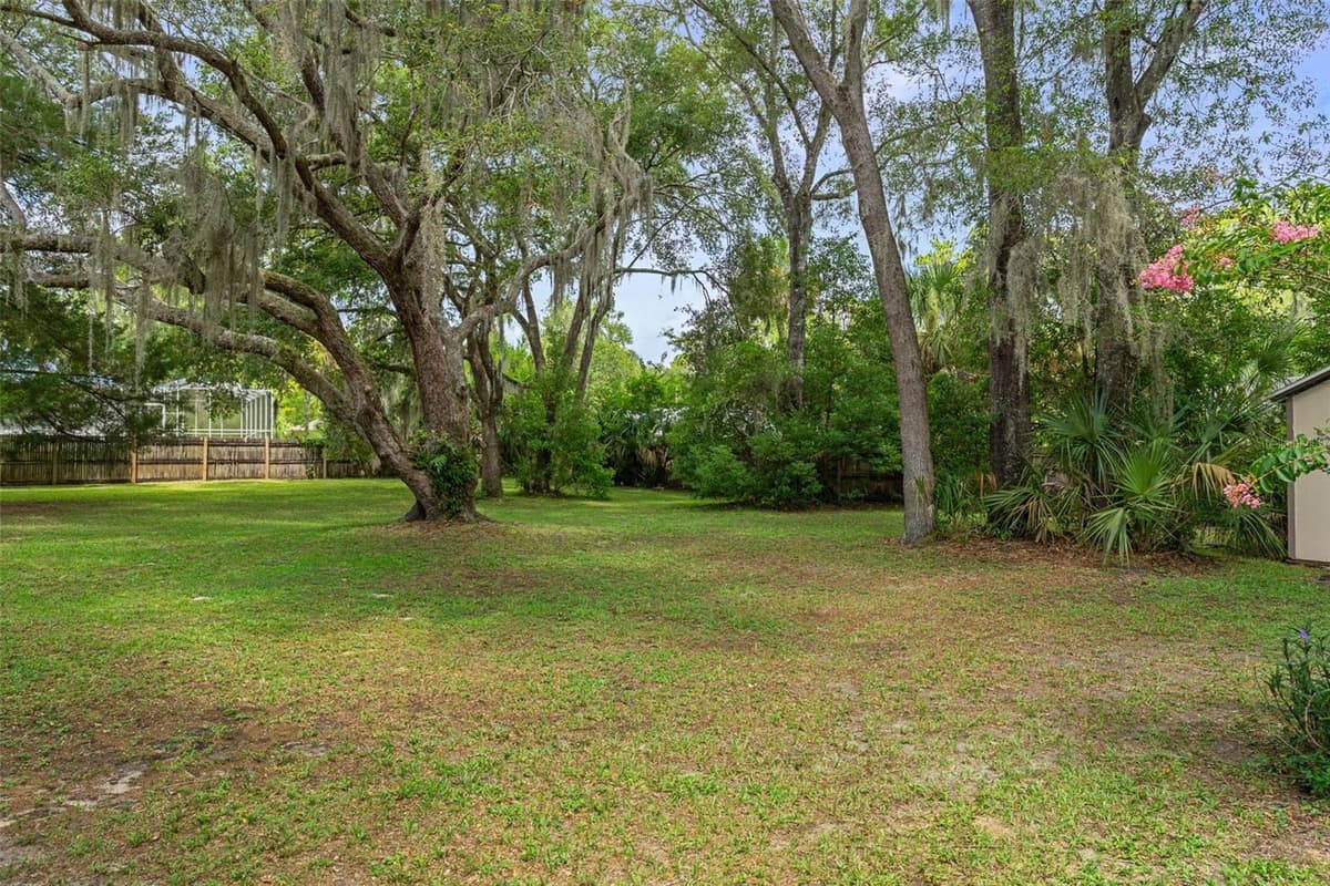 5931 BROOKGREEN DRIVE — photo 42 of 44