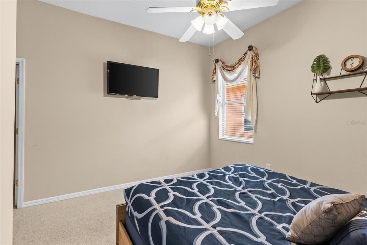 622 GOLF COURSE PARKWAY — photo 27 of 51