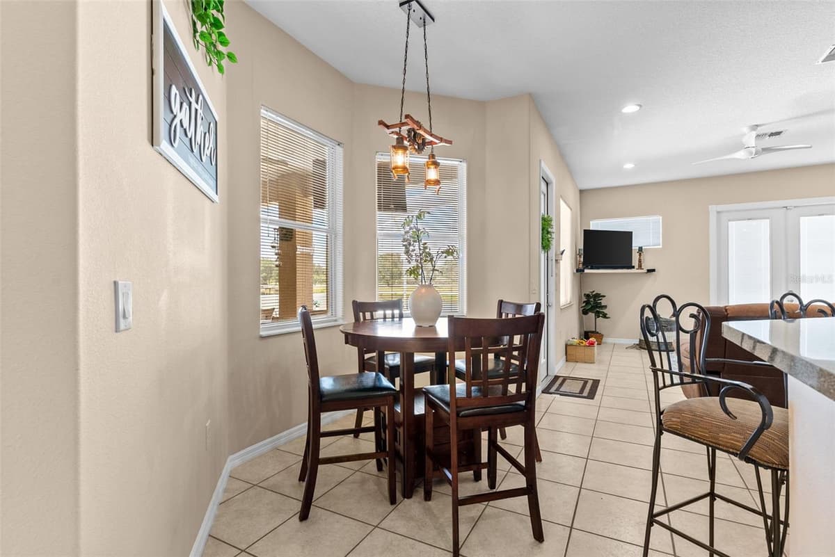 622 GOLF COURSE PARKWAY — photo 17 of 51