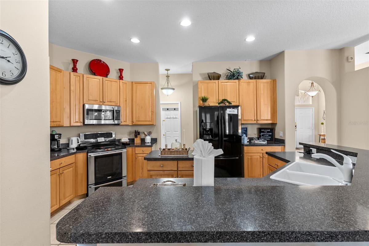 622 GOLF COURSE PARKWAY — photo 15 of 51