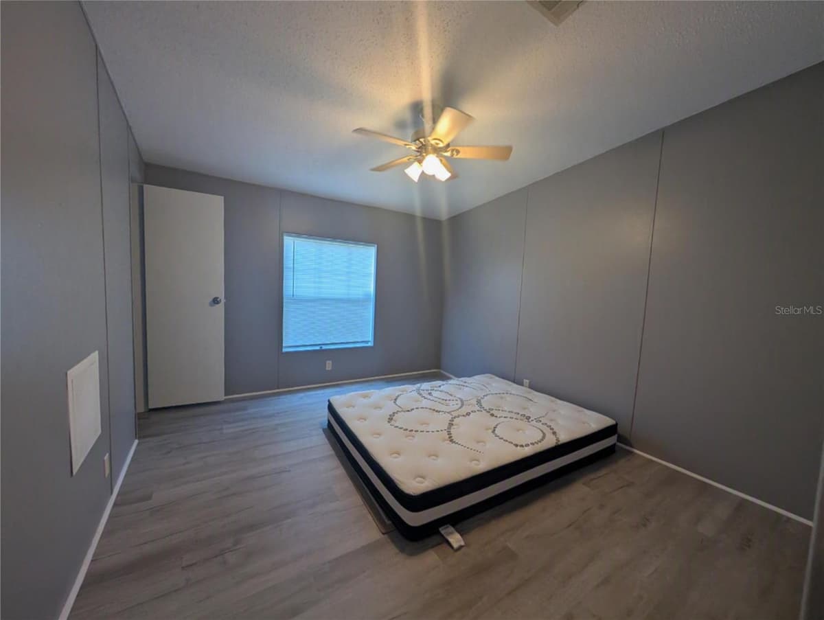 123 AMOS ROAD — photo 14 of 33