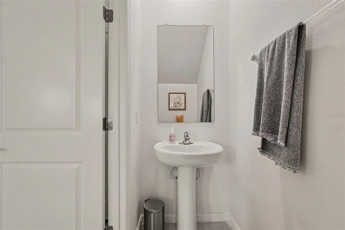 32137 POWDERPUFF MIMOSA DRIVE — photo 11 of 27