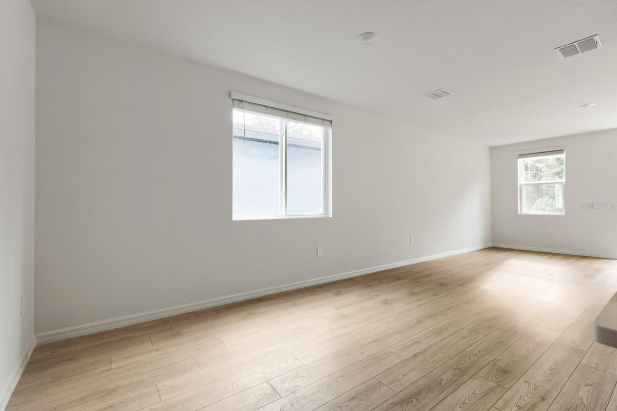 7426 MIA VINE DRIVE — photo 7 of 31