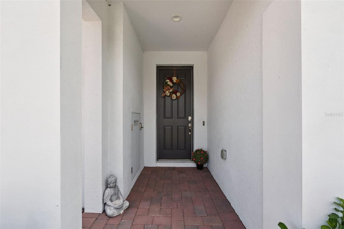 6808 SERPENT HAWK LANE — photo 5 of 64