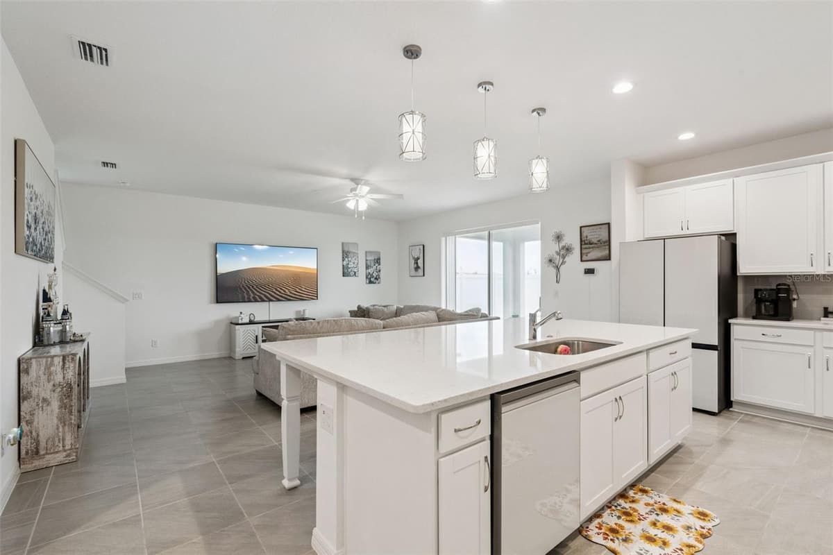 6808 SERPENT HAWK LANE — photo 14 of 64