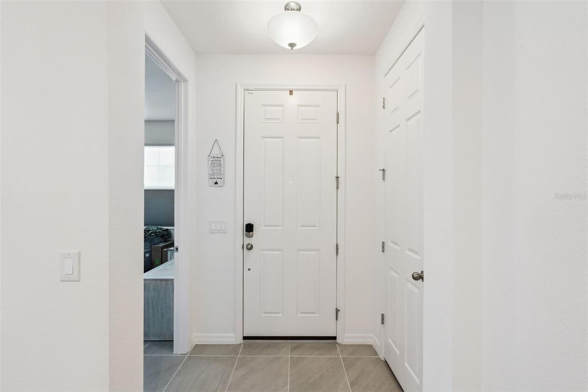 6808 SERPENT HAWK LANE — photo 6 of 64