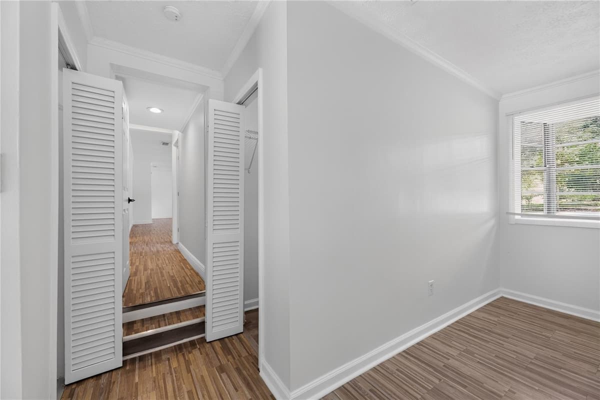 3636 TURTON AVENUE — photo 15 of 24