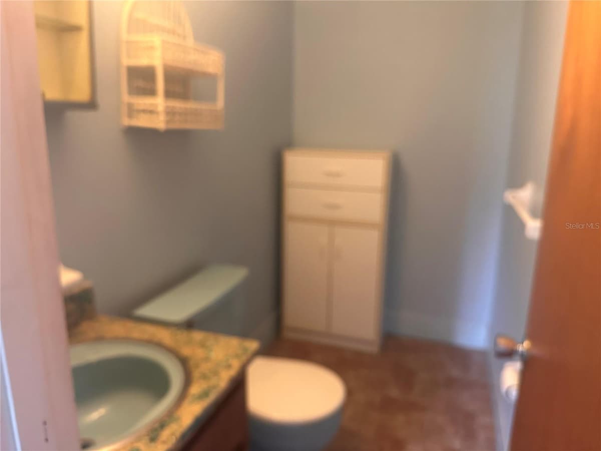 401 CHERRY STREET — photo 12 of 14