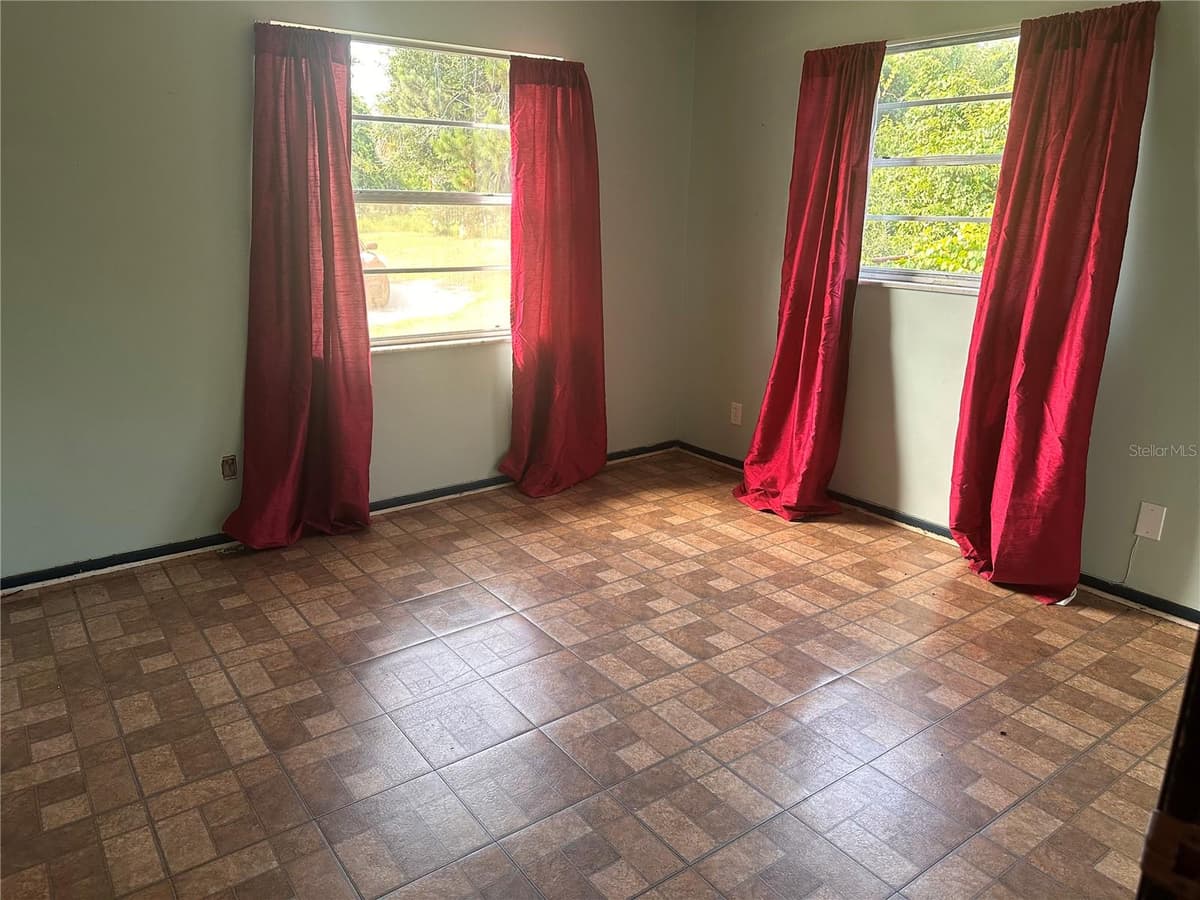 401 CHERRY STREET — photo 8 of 14