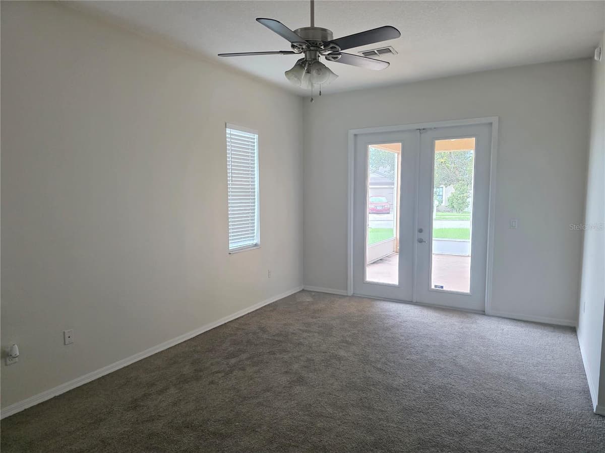 4266 HIGH RIDGE AVENUE — photo 10 of 20