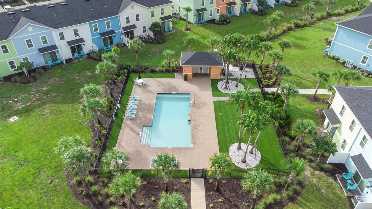 3069 CARIBBEAN SOUL DRIVE — photo 33 of 43