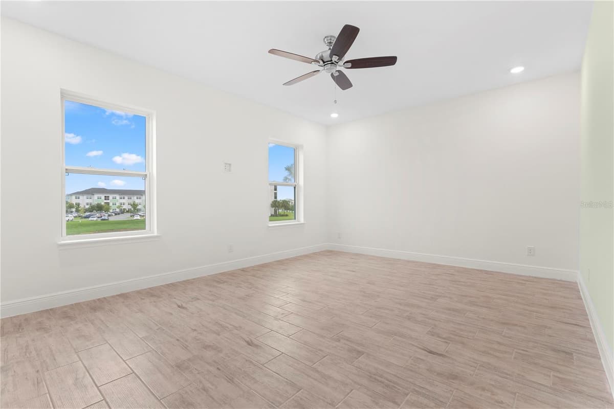 3069 CARIBBEAN SOUL DRIVE — photo 10 of 43