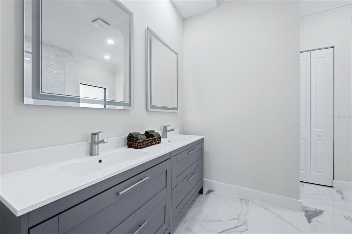 9222 ROSEBUD CIRCLE — photo 13 of 33