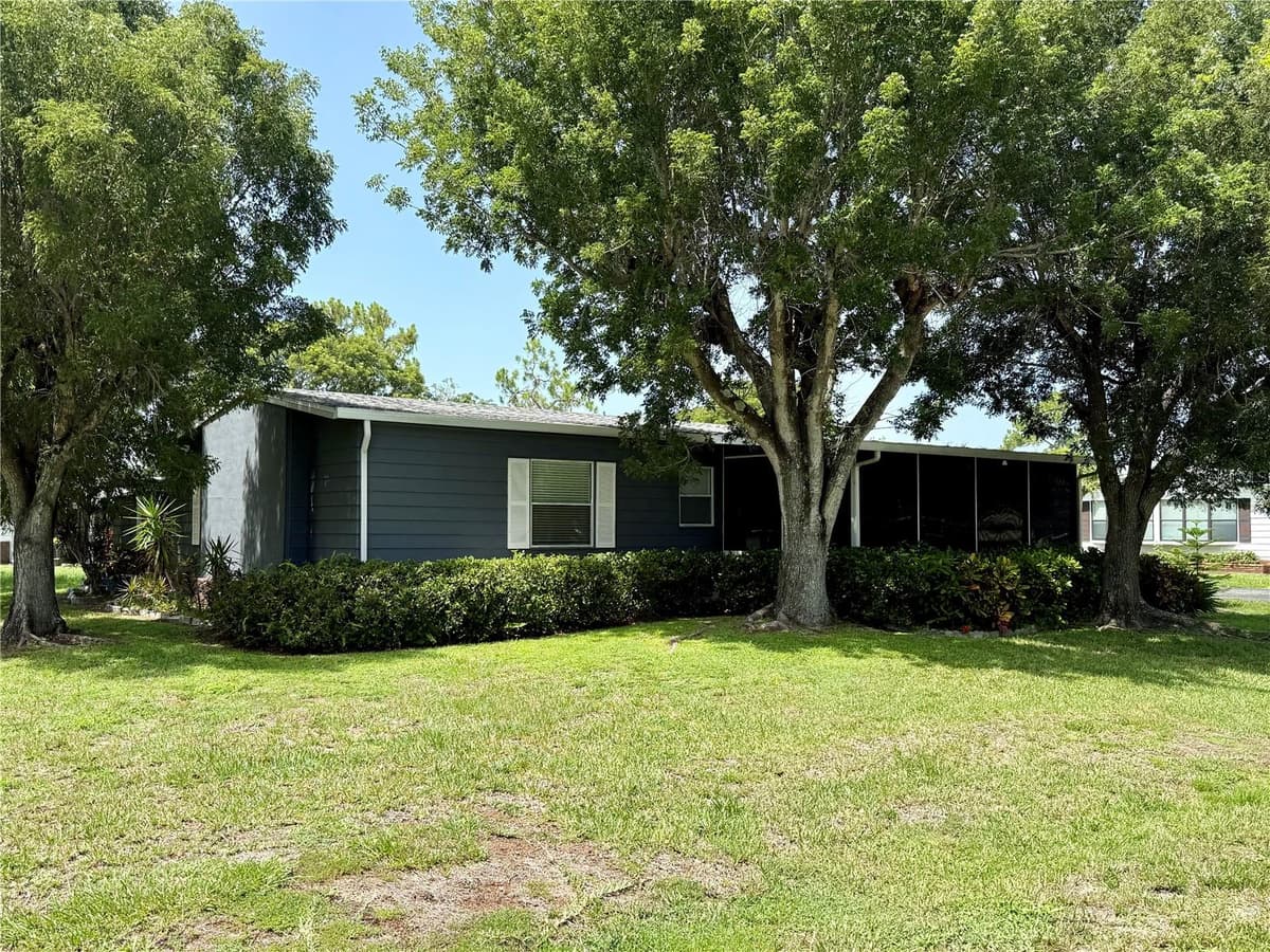 9735 LAKE FAIRWAYS BOULEVARD — photo 8 of 34