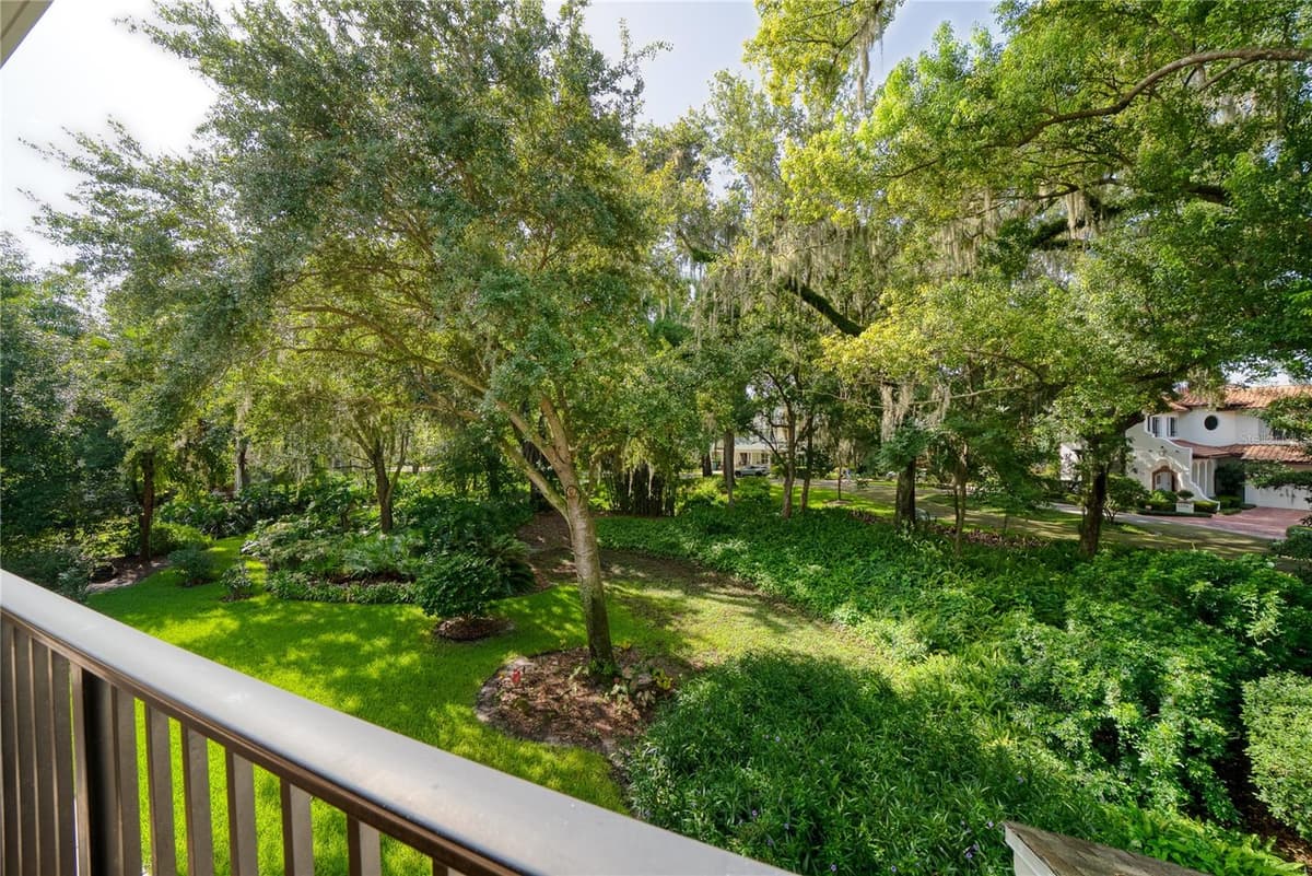 1331 COUNTRY CLUB OAKS CIRCLE — photo 41 of 55