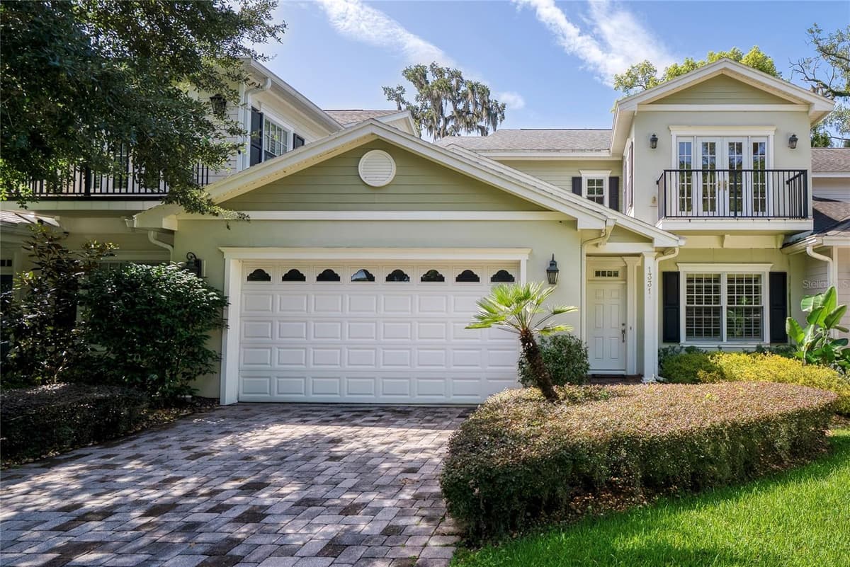 1331 COUNTRY CLUB OAKS CIRCLE — photo 1 of 55