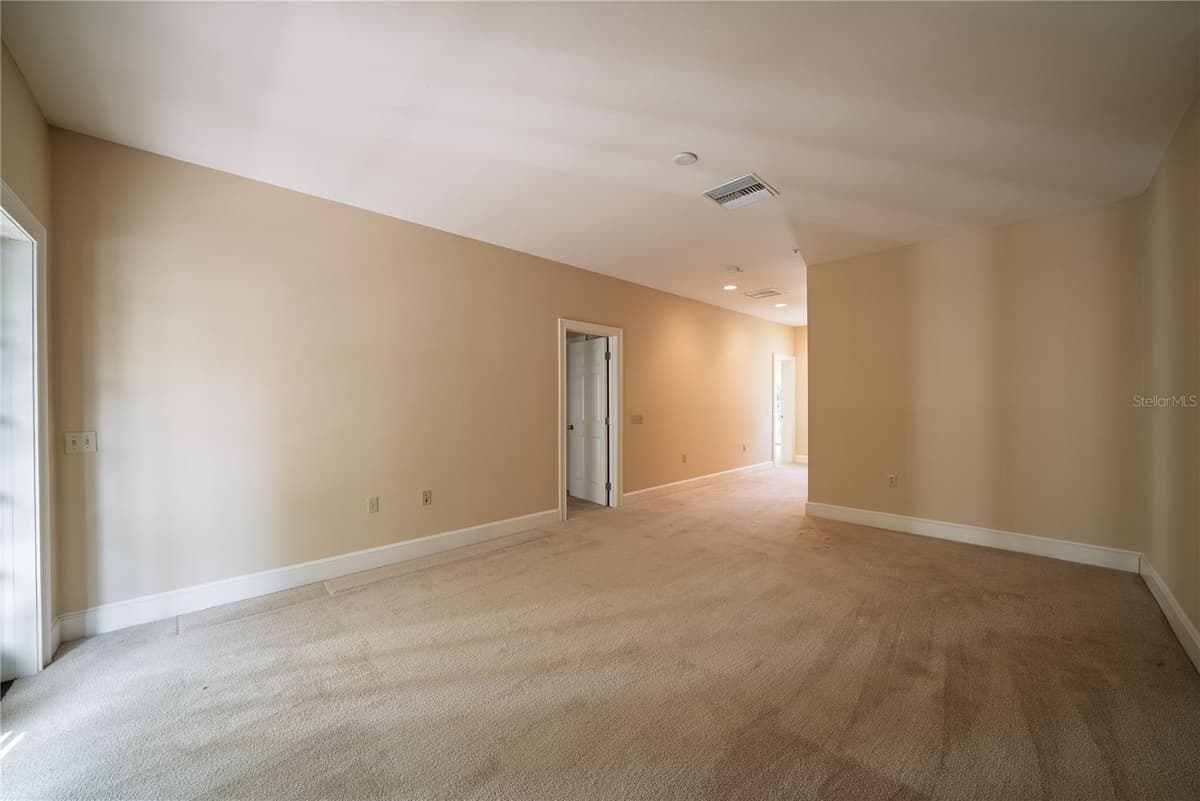 1331 COUNTRY CLUB OAKS CIRCLE — photo 32 of 55
