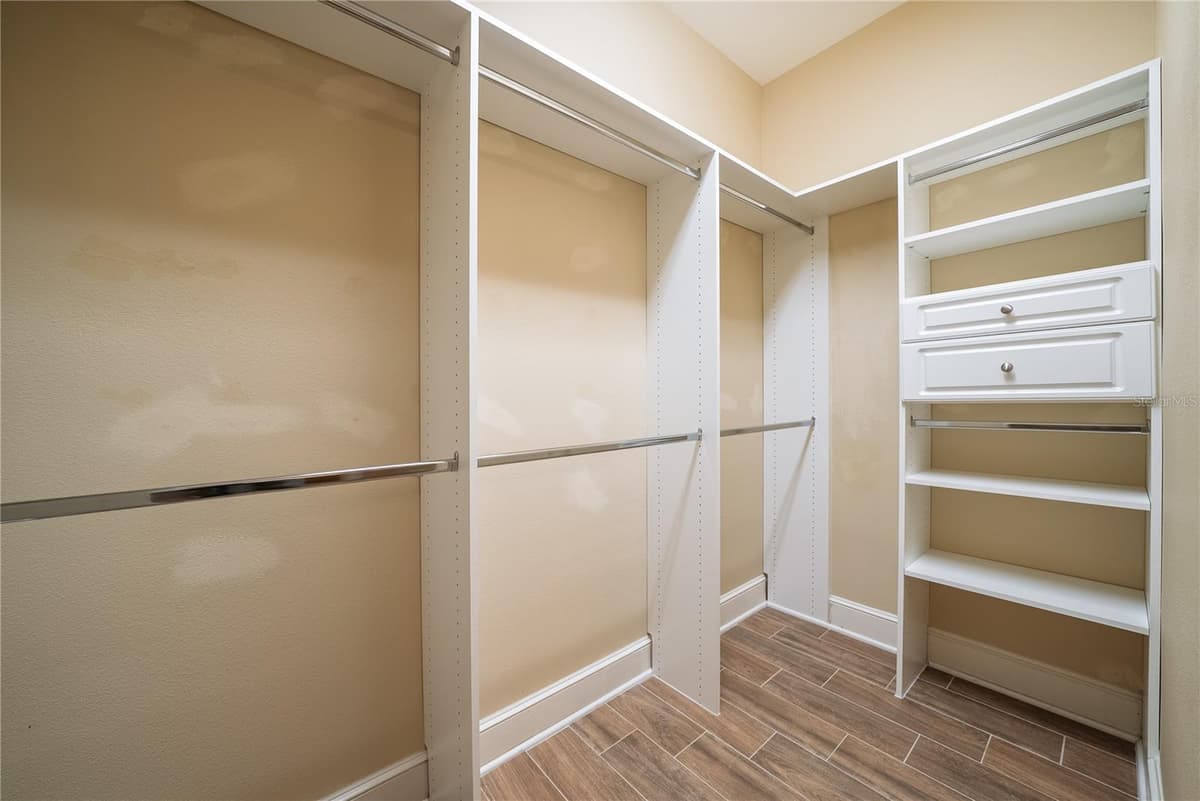 1331 COUNTRY CLUB OAKS CIRCLE — photo 24 of 55