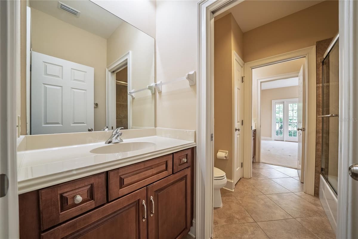 1331 COUNTRY CLUB OAKS CIRCLE — photo 37 of 55