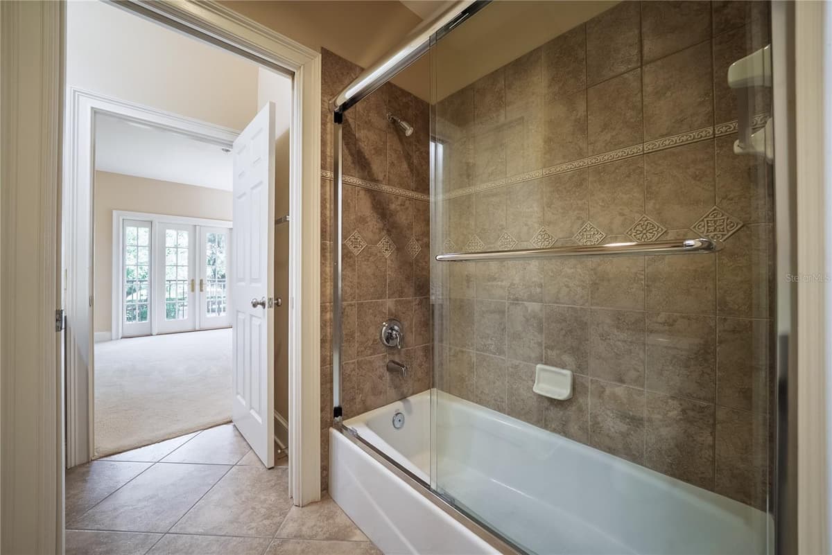 1331 COUNTRY CLUB OAKS CIRCLE — photo 36 of 55