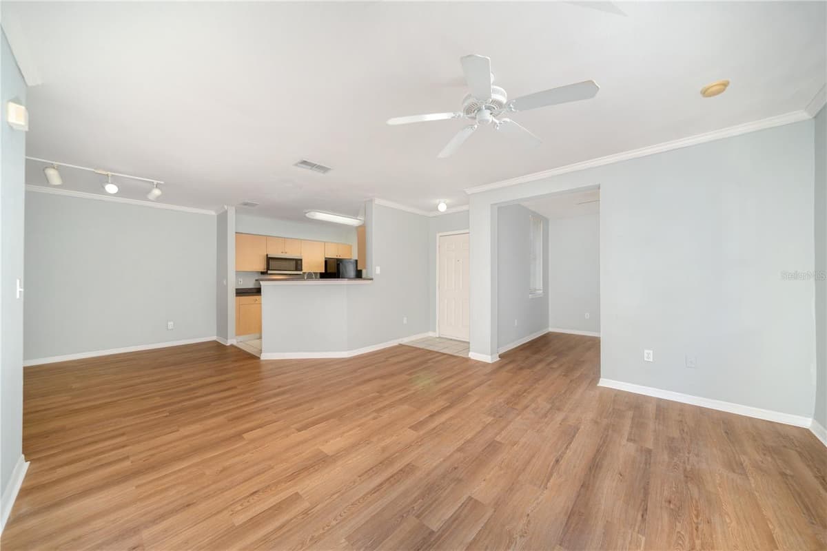 714 SIENA PALM DRIVE — photo 20 of 32