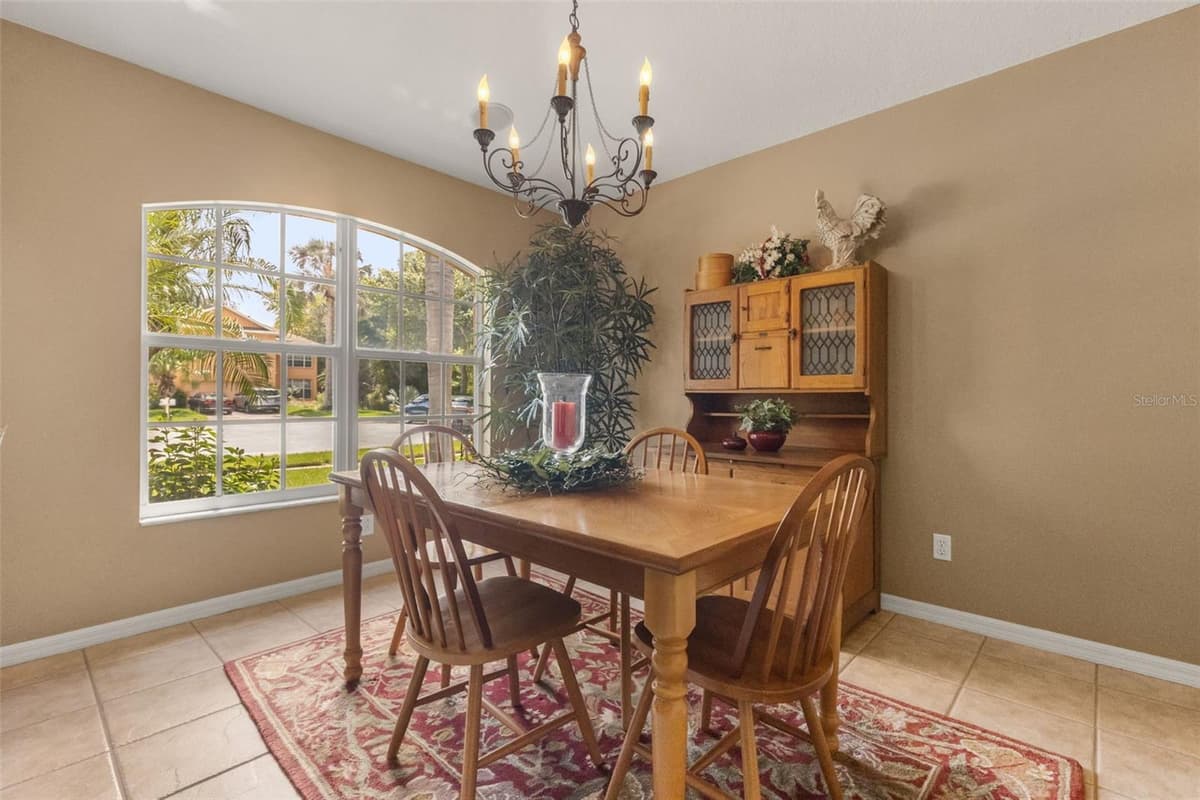13813 SIGLER STREET — photo 5 of 27
